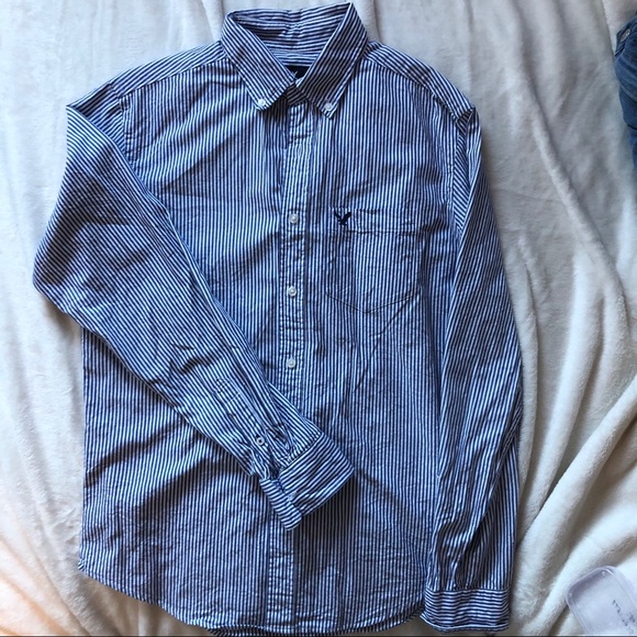 American Eagle long sleeve button up - Picture 2 of 4